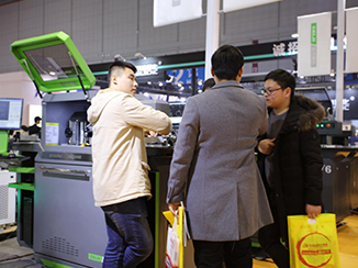 屹克廣告雕刻機、彎字機、圍字機、迷你字雕刻機參加2019上海廣告展